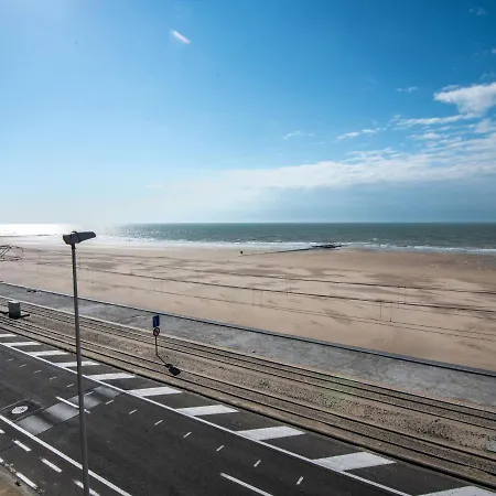Apartman Contemporary In With Balcony Ostende