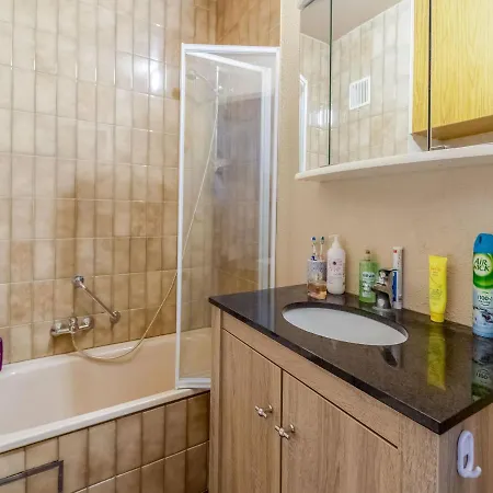 Contemporary In With Balcony Apartman Ostende